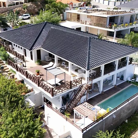 Beautiful Villa With Pool Near The Beach For Groups-2